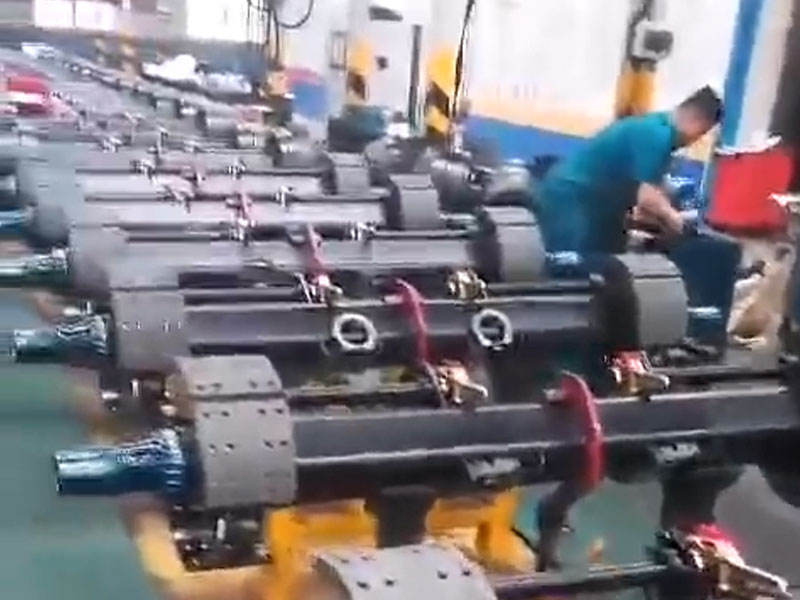 Shandong Fusai Axle American Inboard 13t production